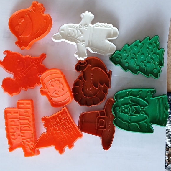 Fall Holiday Themed Cookie Cutters Set of 10 - Picture 1 of 5